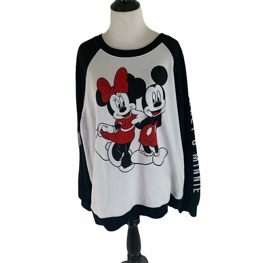 Disney Women's M Medium Crewneck Sweater Mickey and Minnie Long Sleeves